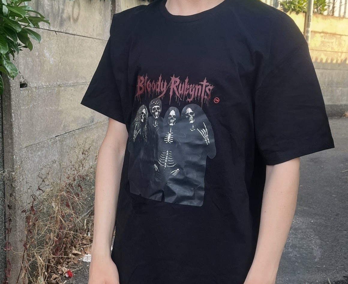 Bloody Rubynts skeleton shirt angle view